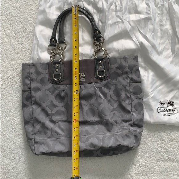 Coach Madison C Handbag - Picture 12 of 12